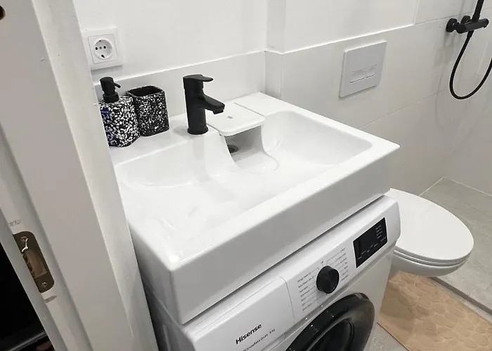 Zanna's - Matisa 101 Апартаменты Рига